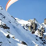 Mont Blanc 212 - Year *